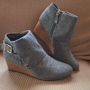 Dr Scholl's Grey Booties